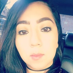 Meet your Posher, Janneth